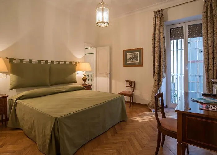 Pantheon Luxury Рим
