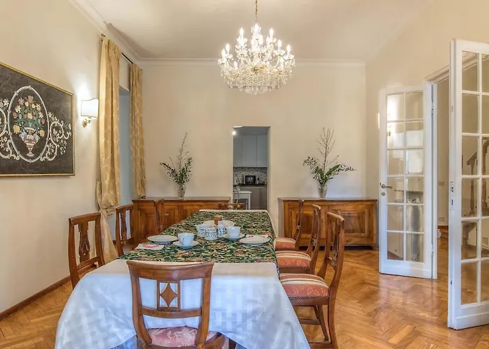 Апартаменты Pantheon Luxury *