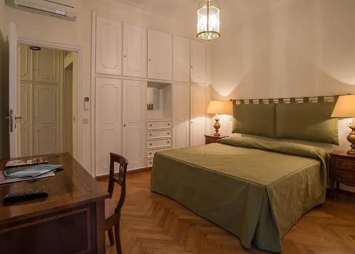 Pantheon Luxury *