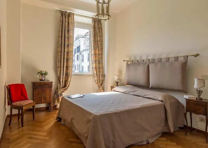 Pantheon Luxury Апартаменты