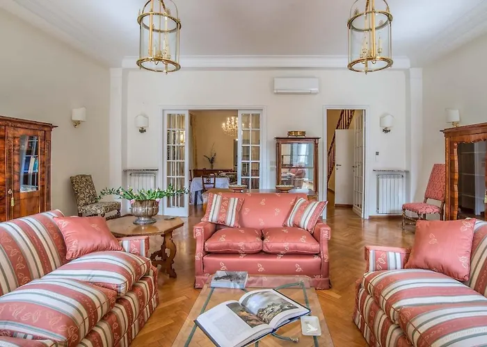 Pantheon Luxury *